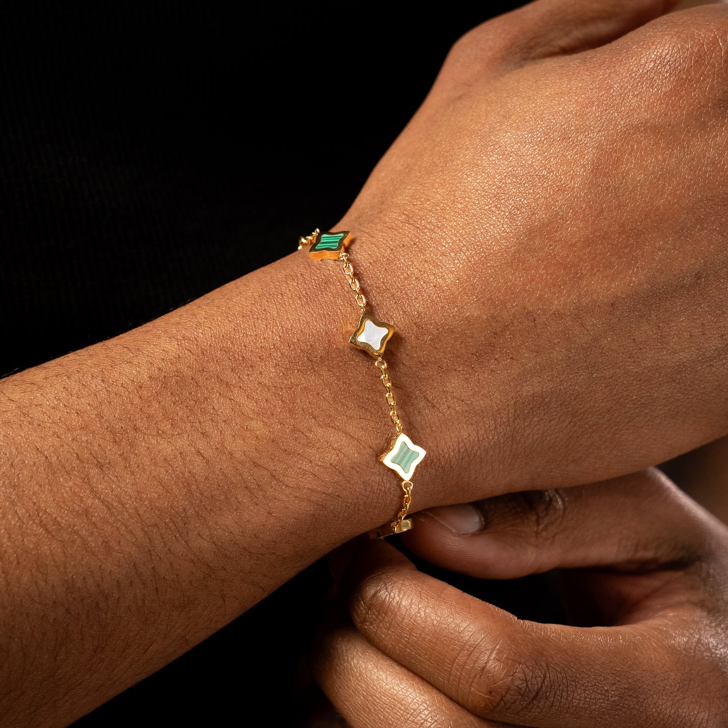 Bracelet Flower câble Doré - Motif Blanc & Vert