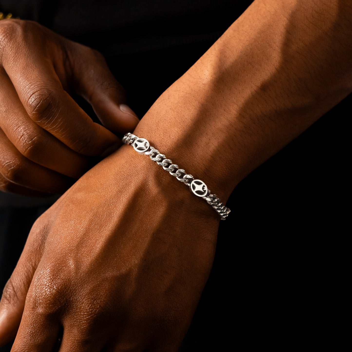Cuban link bracelet 6 mm Signature Silver