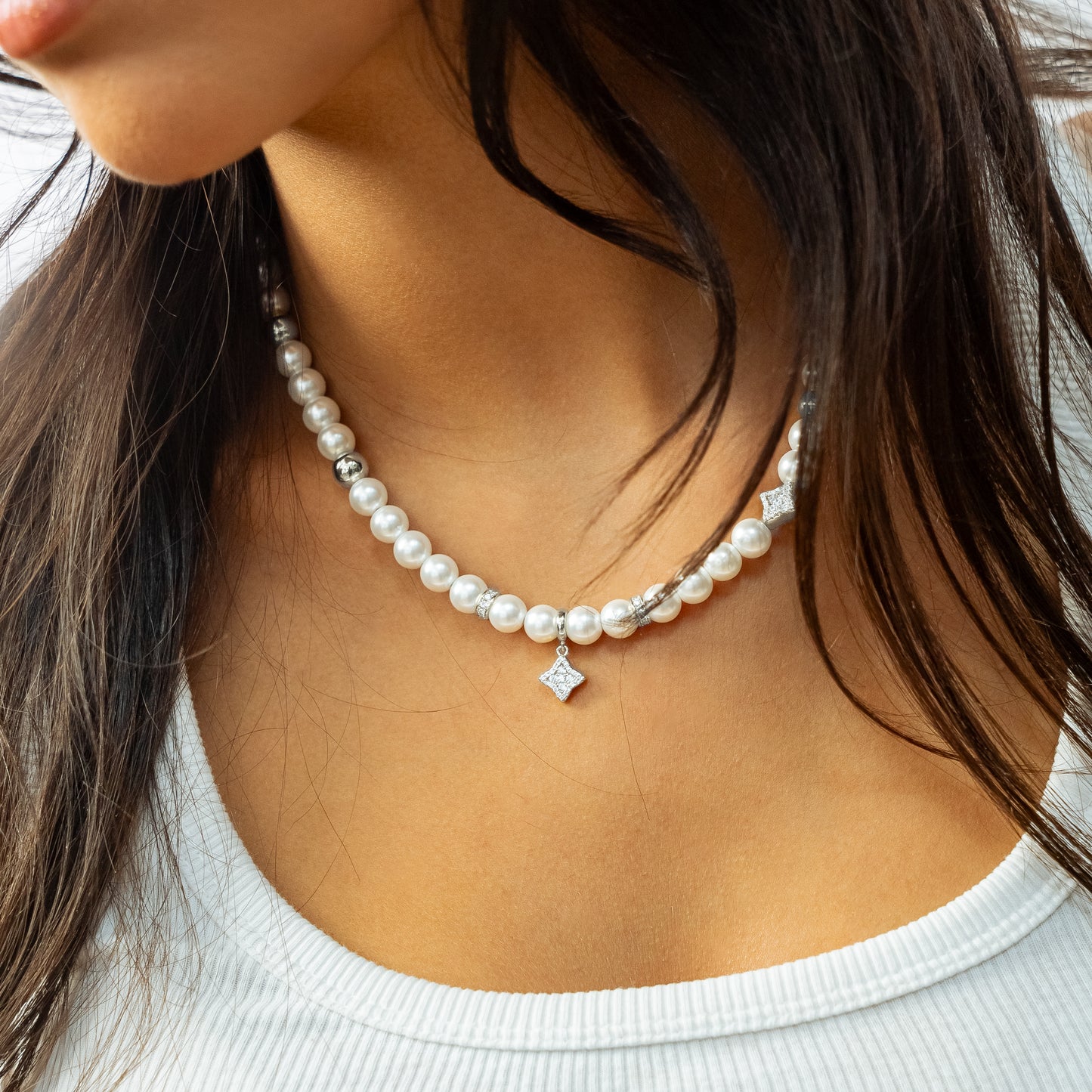 Silver Flower Pearl Chain - White Stones